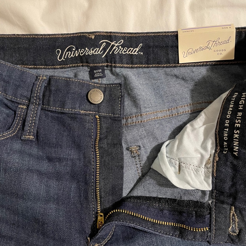 Universal Thread Skinny Jeans - Picture 3 of 5